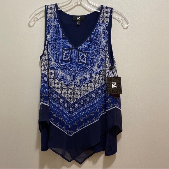 IZ Byer Sleeveless Handkerchief Top - Picture 2 of 8